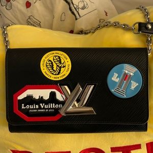 Louis Vuitton purse